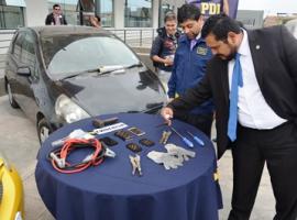 También se incautaron las herramientas utilizadas para sustraer los vehículos.