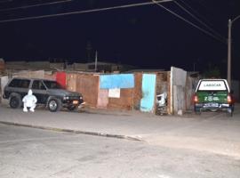 Funcionarios de carabineros realizaron diversas diligencias y pericias en el lugar del hecho.