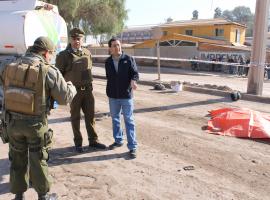 El fiscal Meza dirigió las diligencias en el lugar del accidente ocurrido en una concurrida arteria de la ciudad.