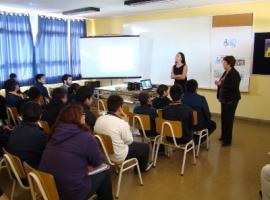 Abogadas de la Fiscalía Centro Norte han capacitado a estudiantes en relación a esta materia.