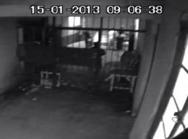 Las cámaras de seguridad de la cárcel registraron el homicidio