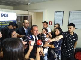 El fiscal Ernesto Navarro informó respecto a las diligencias coordinadas con la PDI.