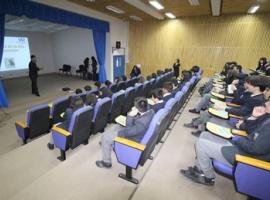 Los alumnos se mostraron muy interesados de los temas que ofreció el fiscal Luis Miranda Flores en la actividad.