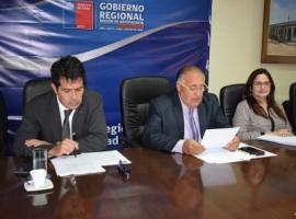 Fiscal Regional Cristian Aliaga, Intendente Arturo Molina y Gobernadora de Antofagasta, Fabiola Rivero.