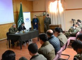 Jefe de la XII Zona de Carabineros, general Jorge Karachón, junto a Fiscal Regional (s) Fernando Dobson.