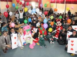 Los niños y niñas se mostraron felices con la alegre jornada que organizó la Fiscalía.