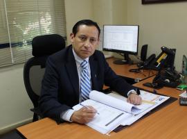 En la fotografía, el fiscal subrogante de La Unión, Rodrigo San Martín