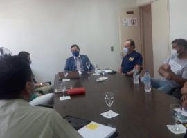 La reunión contó con la presencia de familiares de ambas jóvenes.