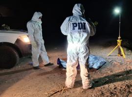 La Fiscalía ordenó el trabajo de la Brigada de Homicidios de la PDI el día del hallazgo del cuerpo.