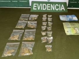 La droga que fue decomisada en el procedimiento.