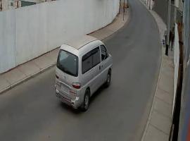 Este era el furgón que conducía el imputado al momento de cometer los delitos.