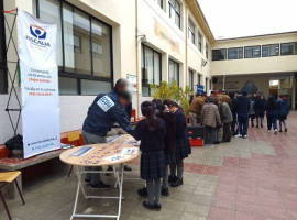El equipo ECOH aclaró dudas de la comunidad educativa.
