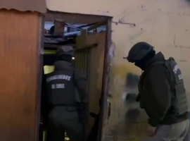 Los allanamientos dejaron 10 detenidos.