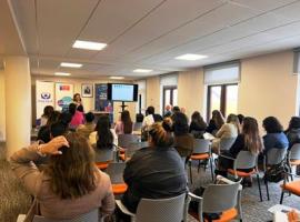 El encuentro reunió a varios servicios, programas e instituciones que trabajan con niños, niñas y adolescentes.