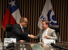 Fiscal Nacional, Ángel Valencia y el Director de SII, Hernán Frigolett