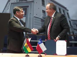 El Fiscal Nacional, Ángel Valencia, firma Convenio Marco de Colaboración con su homólogo del Estado Plurinacional de Bolivia, Juan Lanchipa Ponce