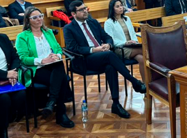 Las integrantes de la terna Tatiana Esquivel (5 votos), Cristian Paredes (5 votos) y Ximena Valenzuela (2 votos)