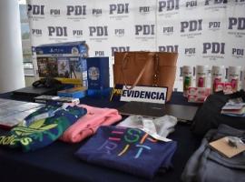 Dos de los imputados fueron puestos en prisión preventiva. Las especies fueron devueltas a los locales afectados. 