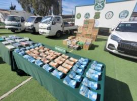 Los vehículos incautados mantenían encargo por robo en la Región Metropolitana. Imputado quedó en prisión preventiva.