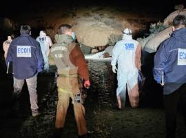 En el lugar del hallazgo se llevaron a cabo diversas diligencias investigativas.