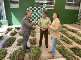 punto de prensa en Carabineros