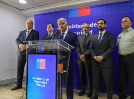 Fiscal Nacional, Ángel Valencia; Director de la PDI, Eduardo Cerna; Fiscal Occidente, Marco Pastén; Ministro de Seguridad, Luis Cordero; Ministro de Justicia, Jaime Gajardo y Gendarmería